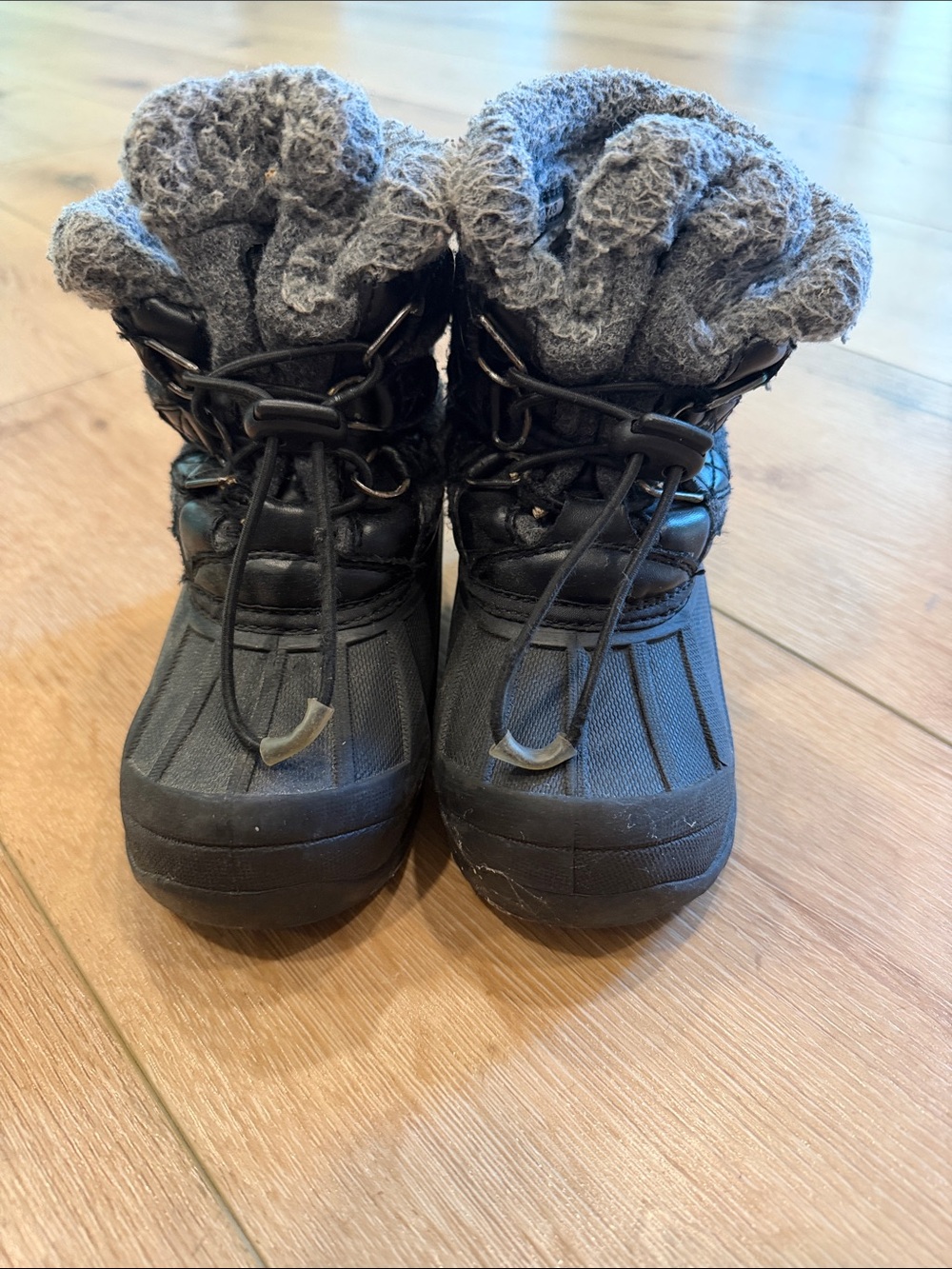 Cat & Jack Black Kids Winter Boots with Gray Cuff